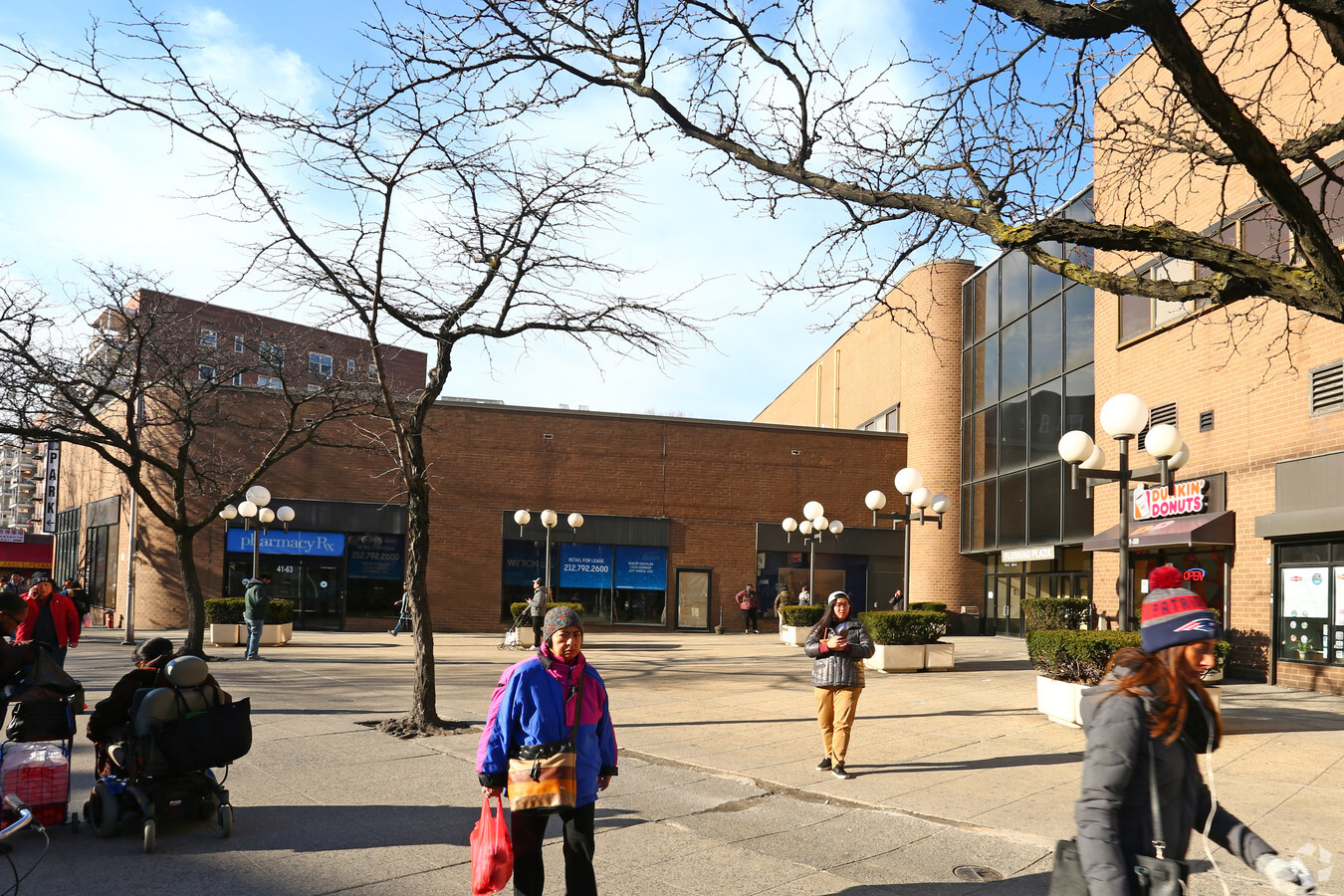 4161 Kissena Blvd, Flushing 11355 Flushing Plaza UK