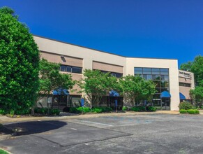 4164 Virginia Beach Blvd, Virginia Beach, VA for rent Building Photo- Image 1 of 7