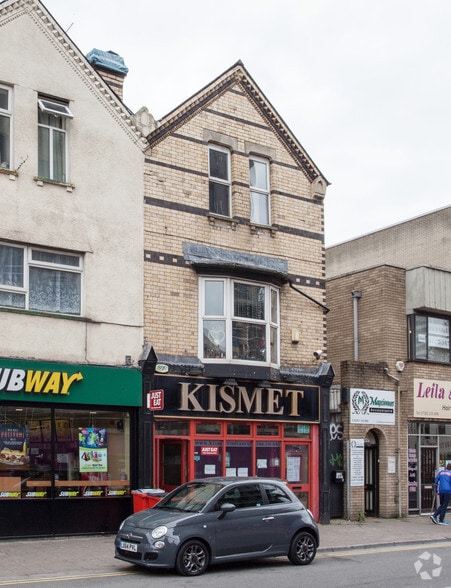 24 City Rd, Cardiff to rent - Building Photo - Image 2 of 2