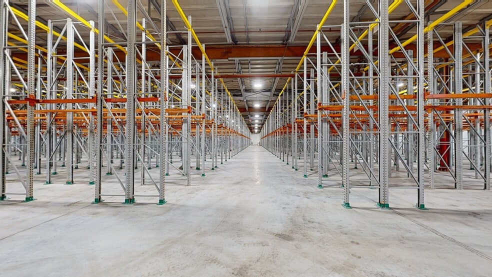 1100 E Parkway S, Memphis, TN to rent - Matterport 3D Scan - Image 3 of 27