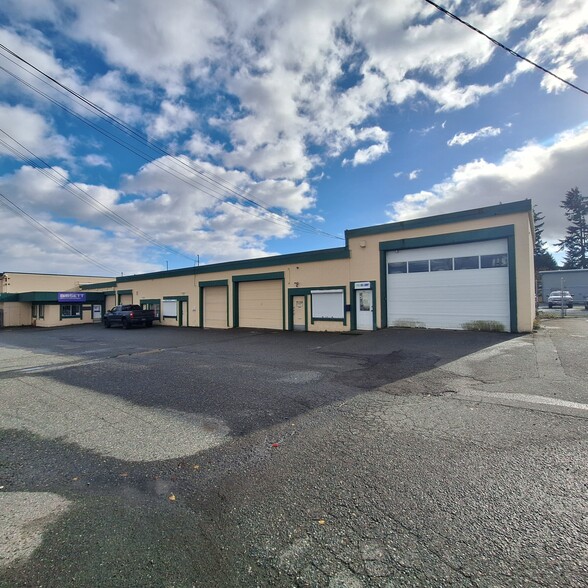 1730 Brotherston Rd, Nanaimo, BC for sale - Building Photo - Image 1 of 1