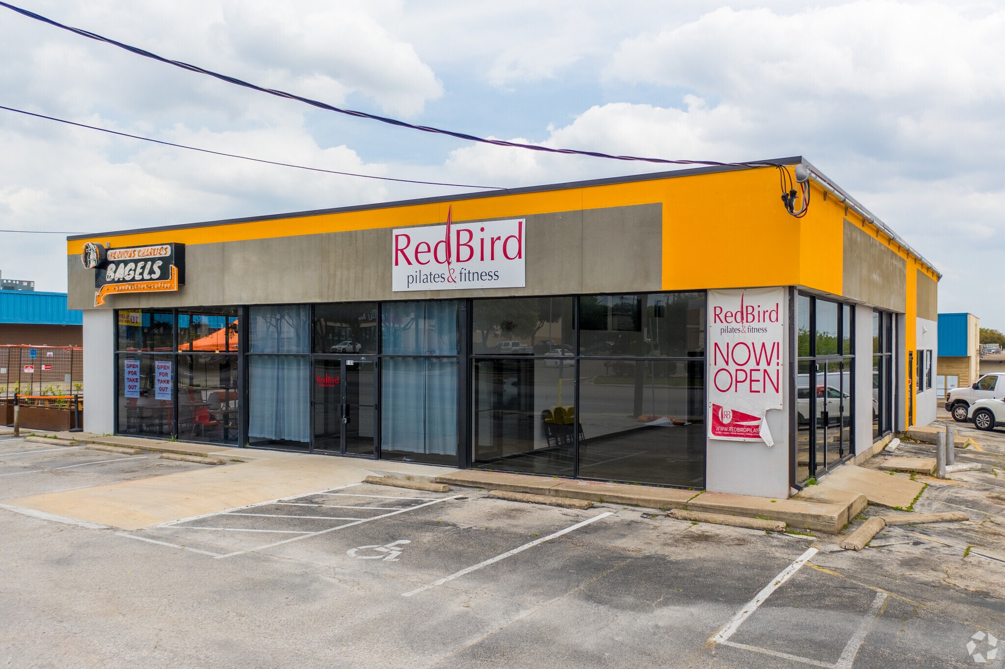 5501 Lamar Blvd N, Austin, TX to rent Building Photo- Image 1 of 5