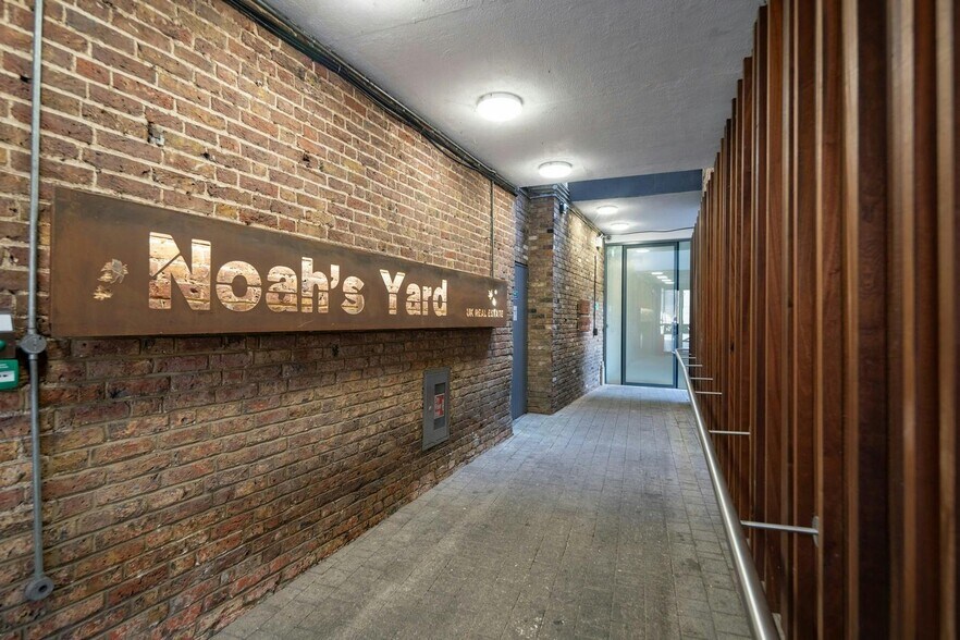 10 York Way, London to rent - Building Photo - Image 3 of 19