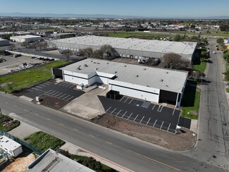 More details for 2401-2403 Stagecoach Rd, Stockton, CA - Industrial for Rent