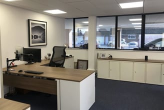 Govett Ave, Shepperton to rent Interior Photo- Image 1 of 6