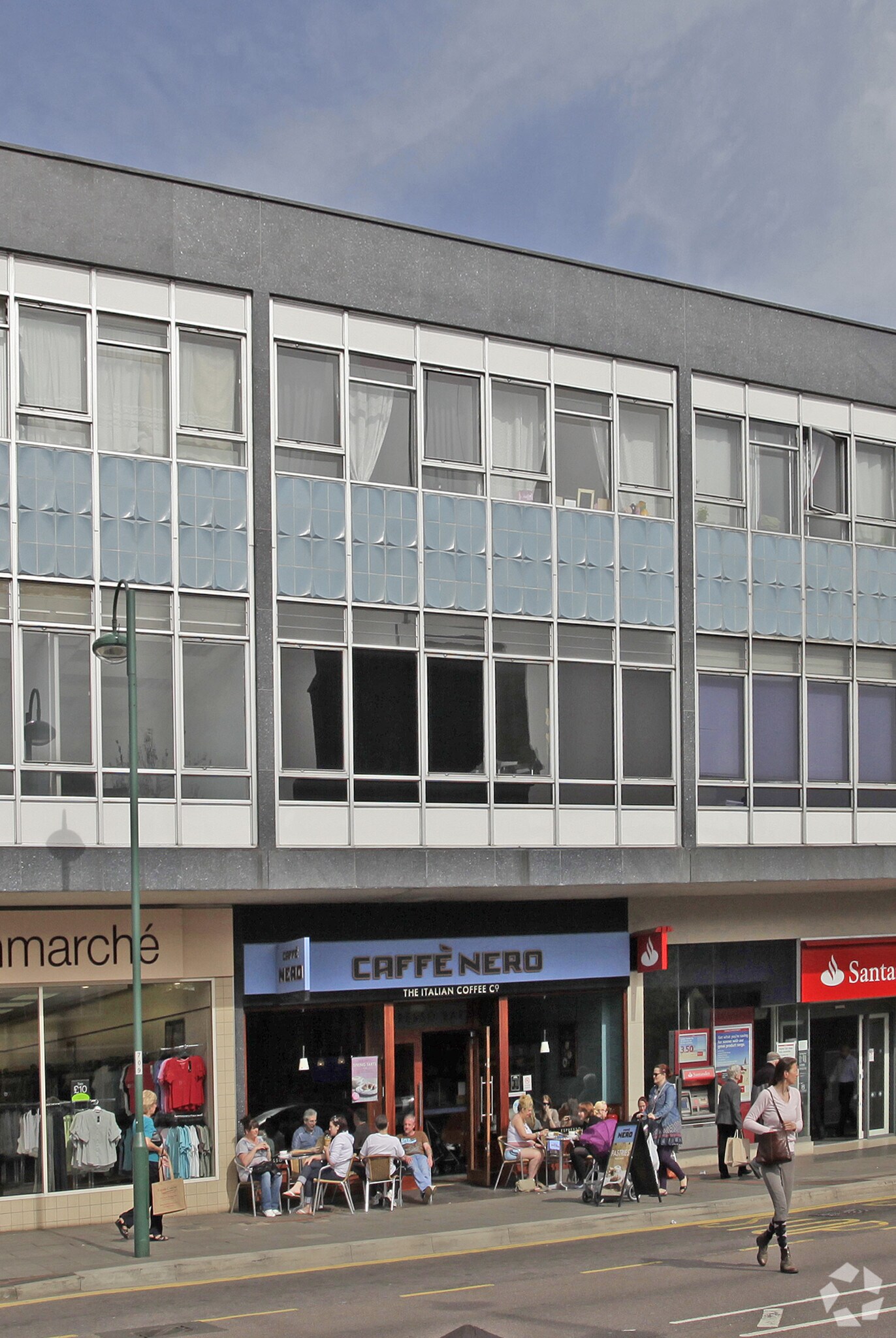 103 Shenley Rd, Borehamwood for sale Primary Photo- Image 1 of 1