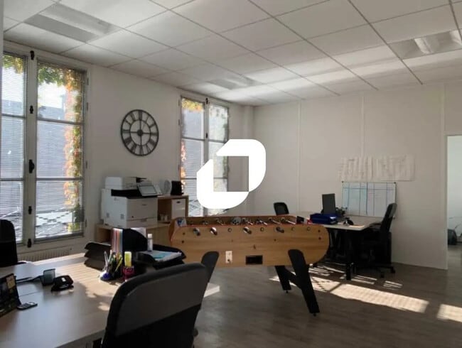 Location Bureaux 75 m²