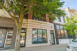 More details for 2521 W North Ave, Chicago, IL - Office/Retail for Rent