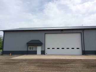 More details for 100 Brakeshoe Ct, East Moline, IL - Industrial for Rent