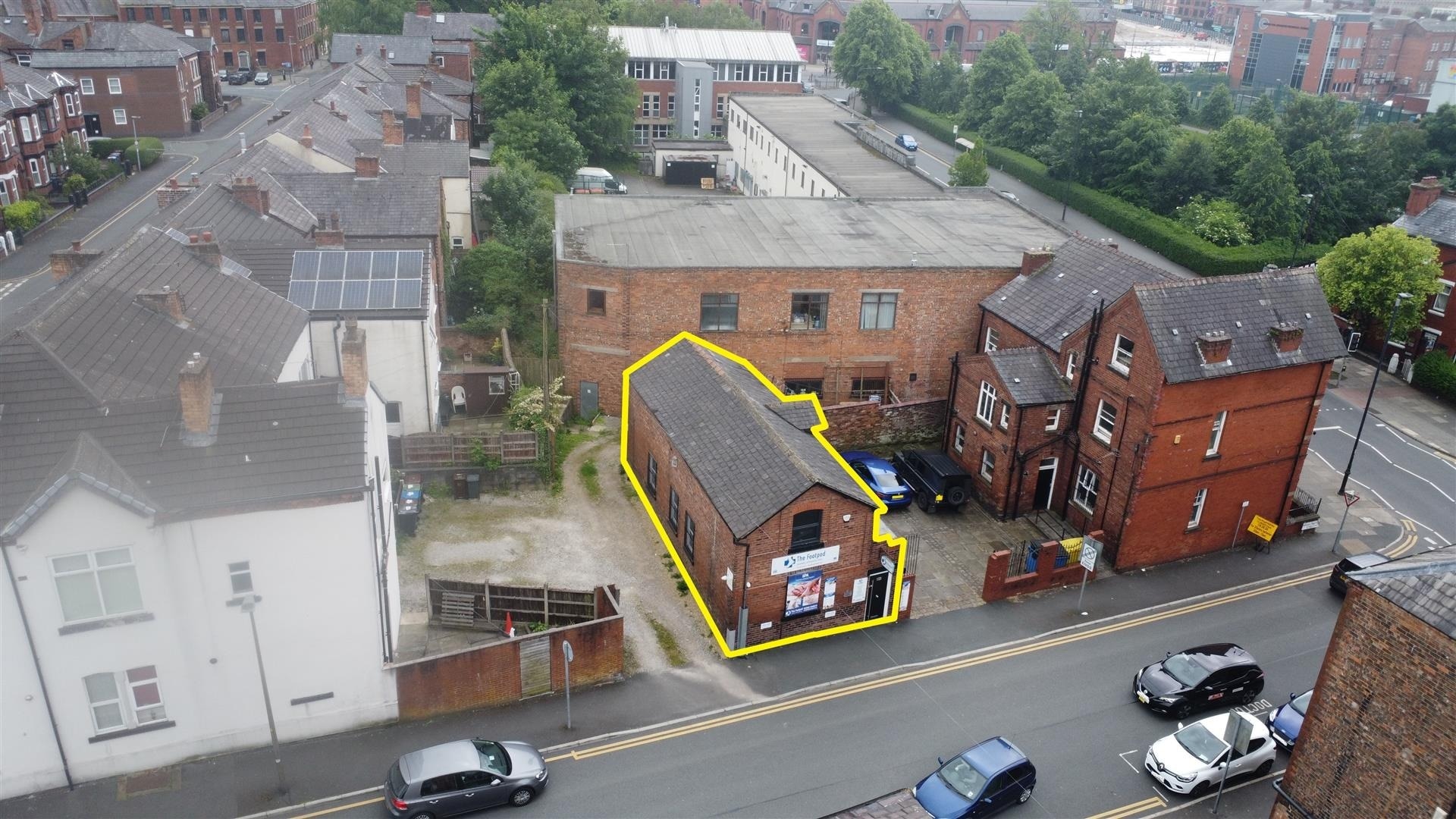 2A Wrightington St, Wigan for sale Primary Photo- Image 1 of 1