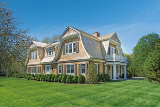 26 Montauk Hwy, East Hampton, NY for rent Building Photo- Image 1 of 34