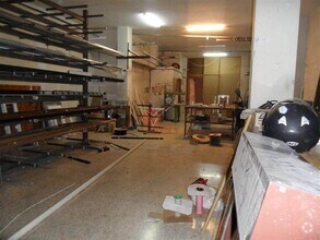 Retail in Cuenca, Cuenca to rent Interior Photo- Image 1 of 4