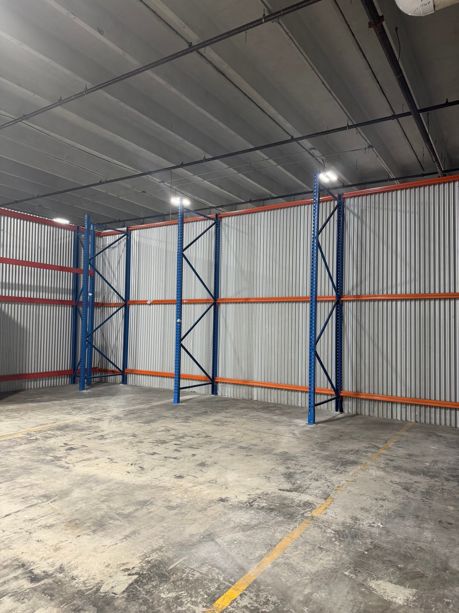 2900 NW 112th Ave, Miami, FL to rent Interior Photo- Image 1 of 1