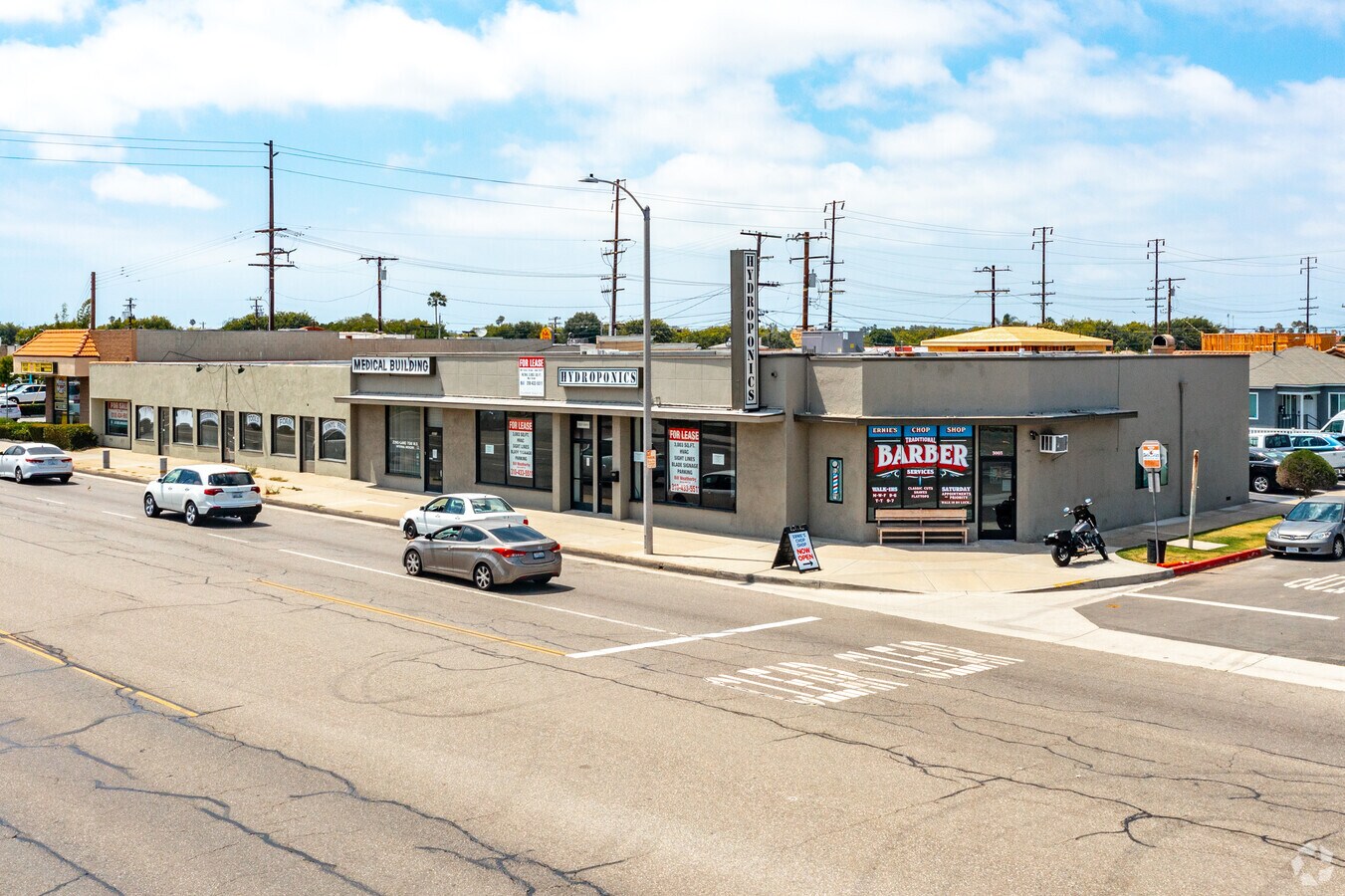 30033011 W Artesia Blvd, Torrance 90504 UK