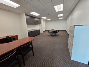 2855 E Guasti Rd, Ontario, CA to rent Interior Photo- Image 2 of 6