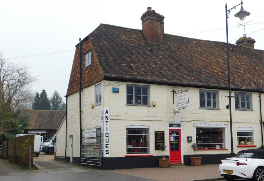 17 High St, Westerham, TN16 1JA UK
