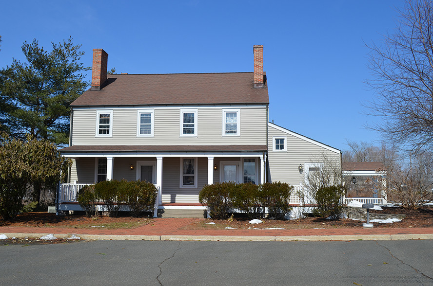 130 Washington Crossing Pennington Rd, Pennington, NJ for sale - Primary Photo - Image 1 of 4