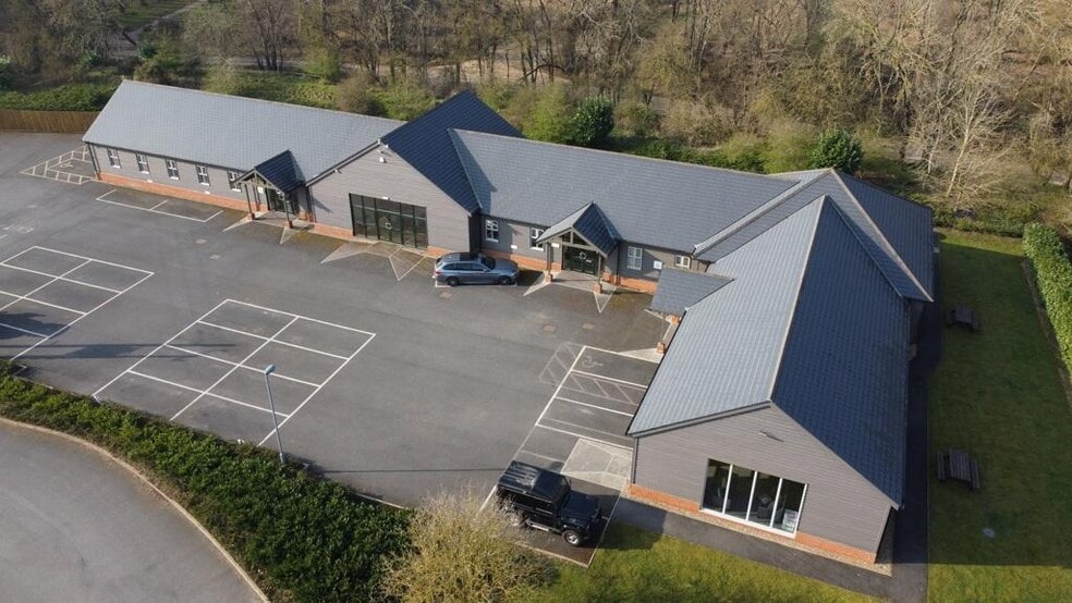 Airfield, Earls Colne to rent - Building Photo - Image 2 of 26