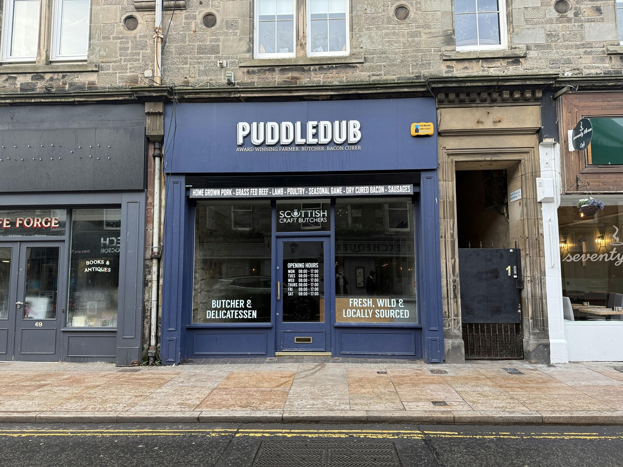 71 High St, Kirkcaldy to rent Building Photo- Image 1 of 5