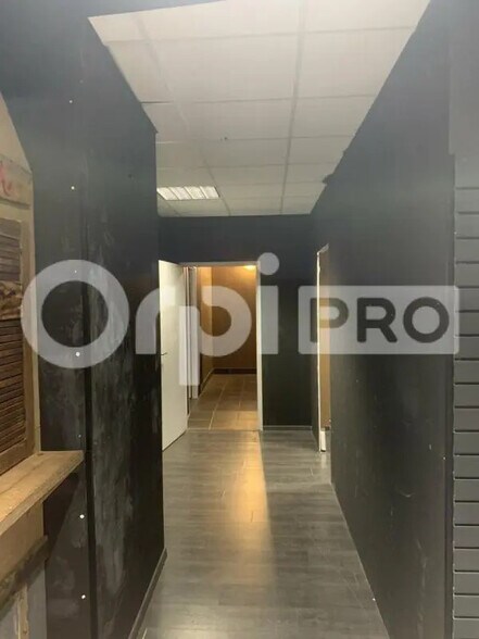 Retail in Bordeaux for sale - Building Photo - Image 2 of 6