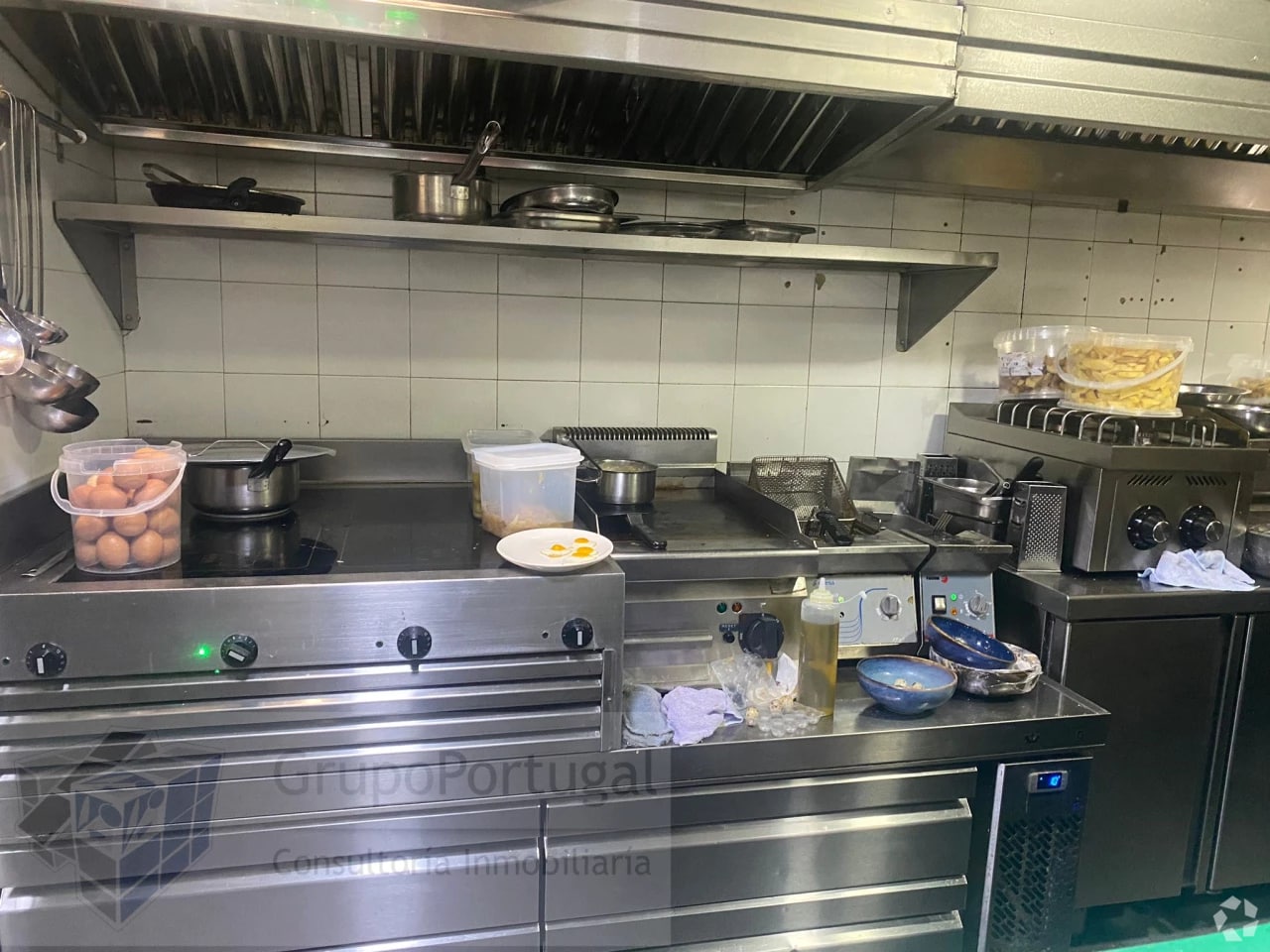 Retail in Madrid, Madrid to rent Interior Photo- Image 1 of 1