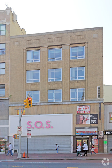 162-04 Jamaica Ave, Jamaica, NY for rent - Building Photo - Image 3 of 3