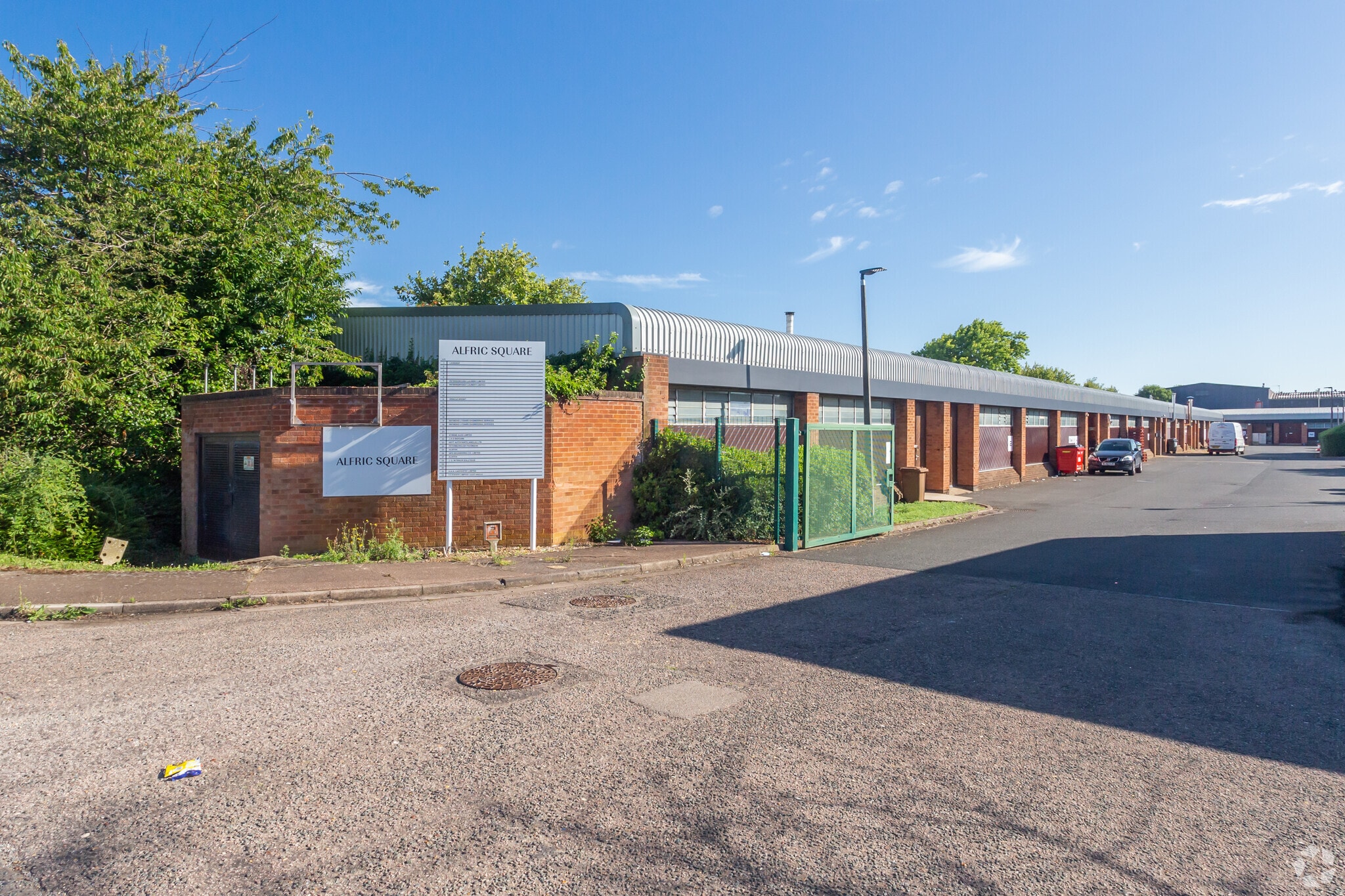 Alfric Sq, Peterborough to rent Primary Photo- Image 1 of 5