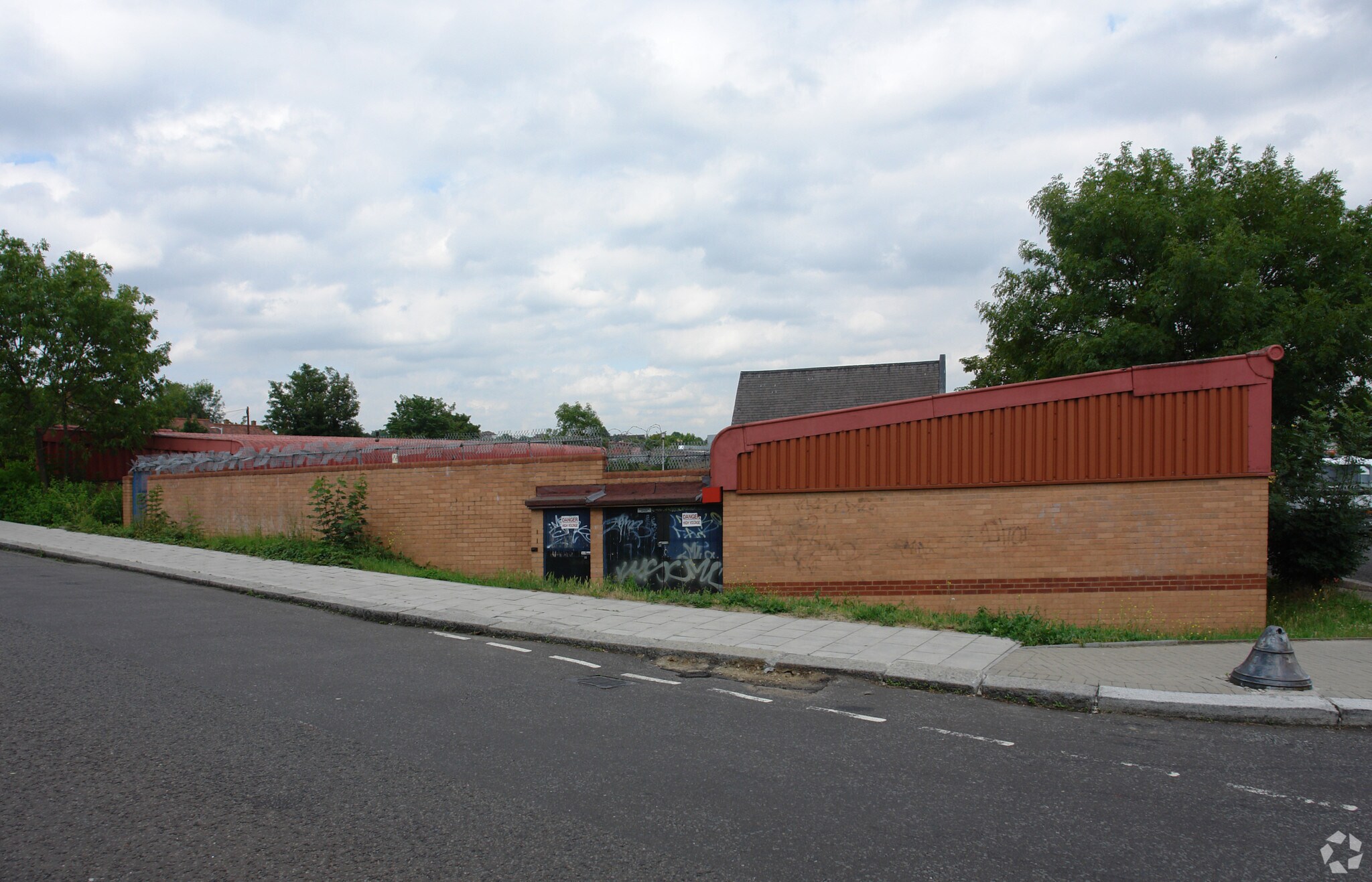 Malham Rd, London for sale Building Photo- Image 1 of 1