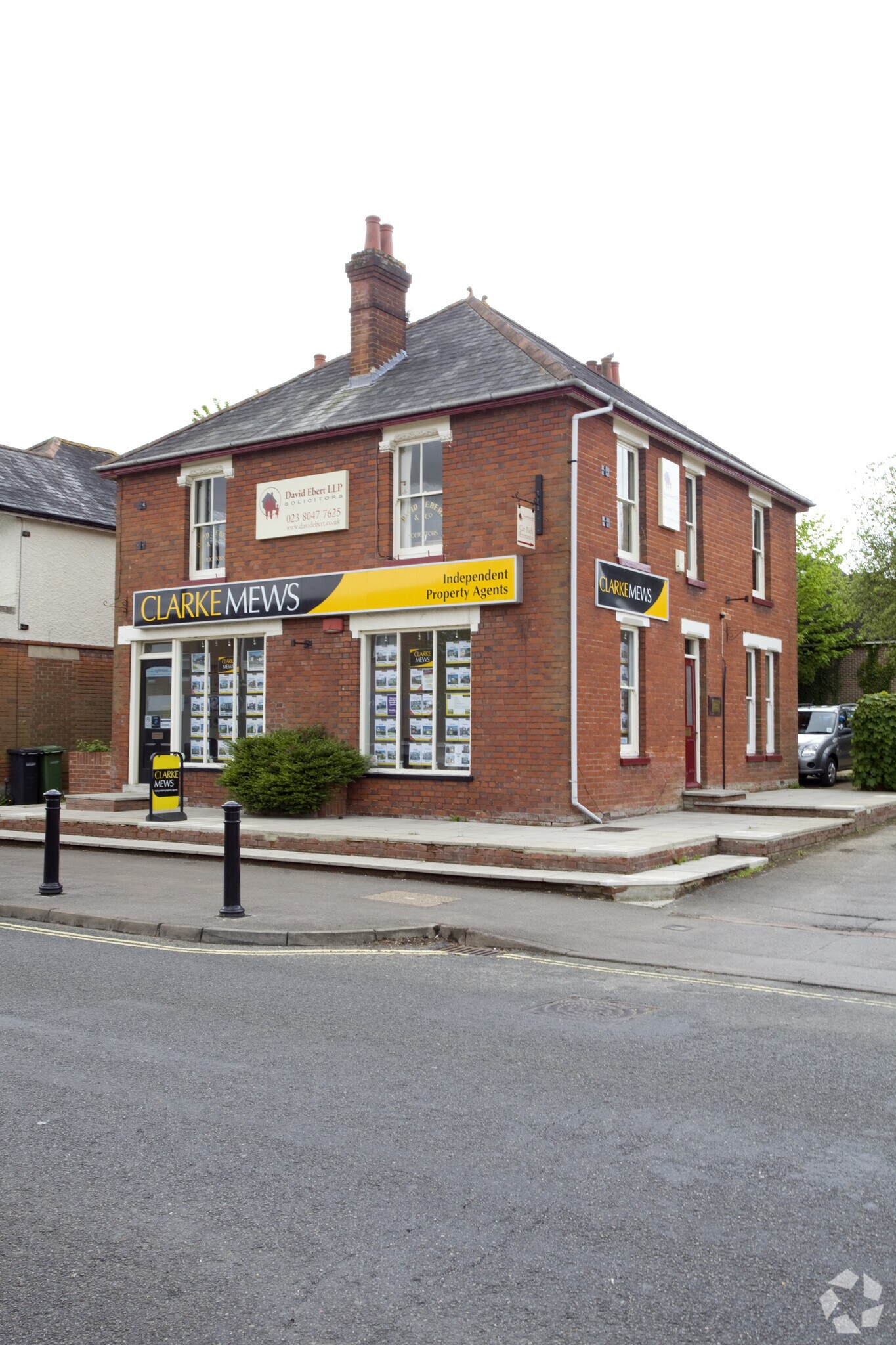 44 High St, Southampton for sale Primary Photo- Image 1 of 1