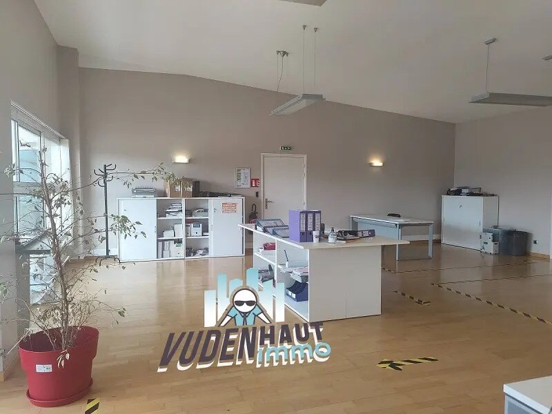 Office in Tournefeuille to rent Interior Photo- Image 1 of 19