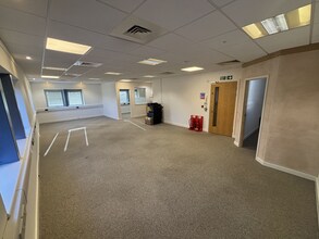 3E-3F St. Thomas Pl, Ely to rent Interior Photo- Image 1 of 4