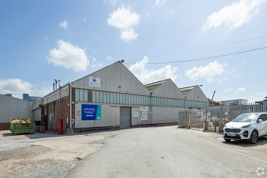Thames Rd, London for sale - Primary Photo - Image 1 of 1