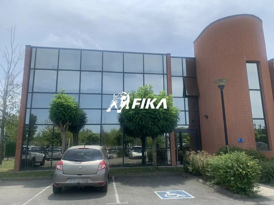 Office in Toulouse to rent Building Photo- Image 1 of 7