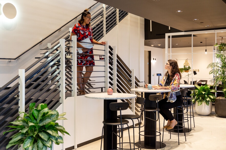 1925 Century Park E, Los Angeles, CA to rent - Interior Photo - Image 2 of 10