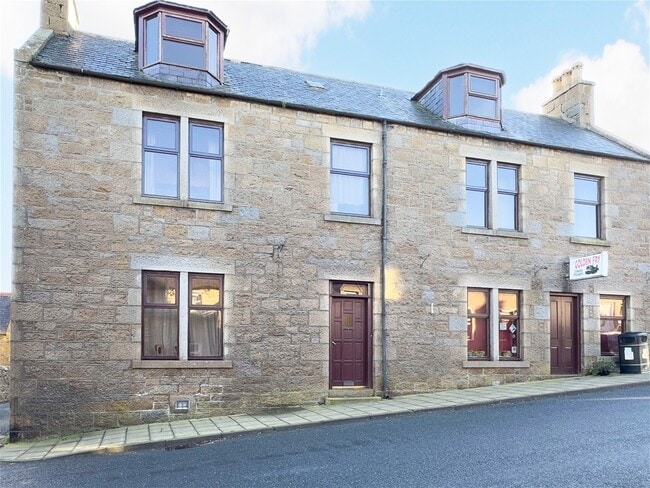 More details for 4 The Golden Fry and 4 Bed House, Huntly - Retail for Sale