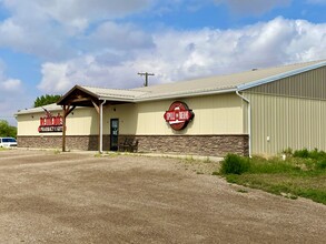 510 E Washington Ave, Chester, MT for sale Primary Photo- Image 1 of 27