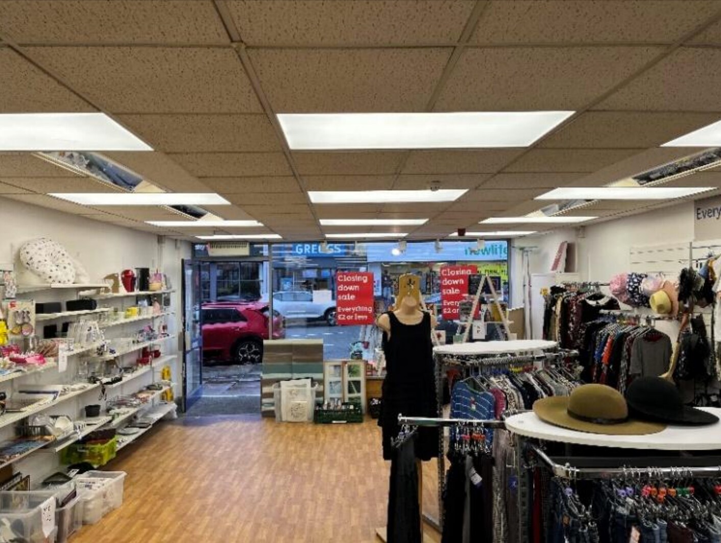 242 Hoylake Rd, Wirral to rent Interior Photo- Image 1 of 3