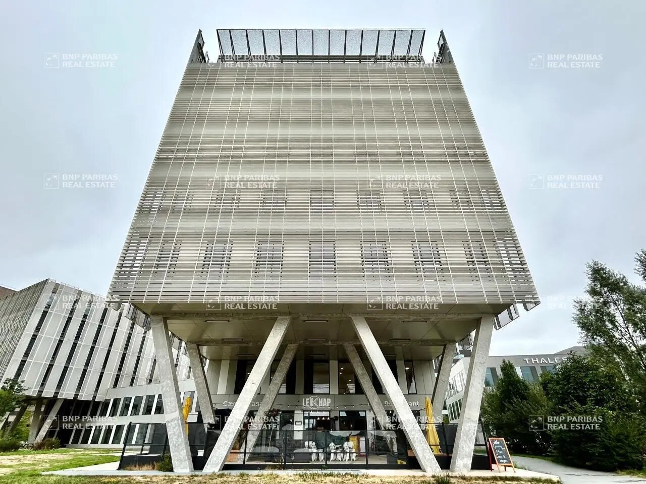 Office in Saint-Jacques-de-la-Lande for sale Building Photo- Image 1 of 9