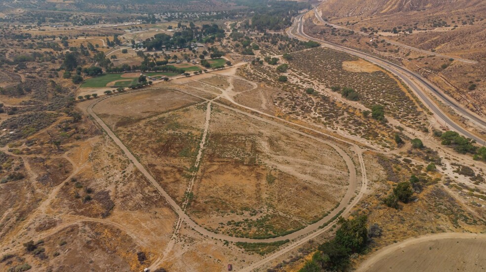 3840 Crown Valley Rd, Acton, CA for sale - Primary Photo - Image 1 of 1