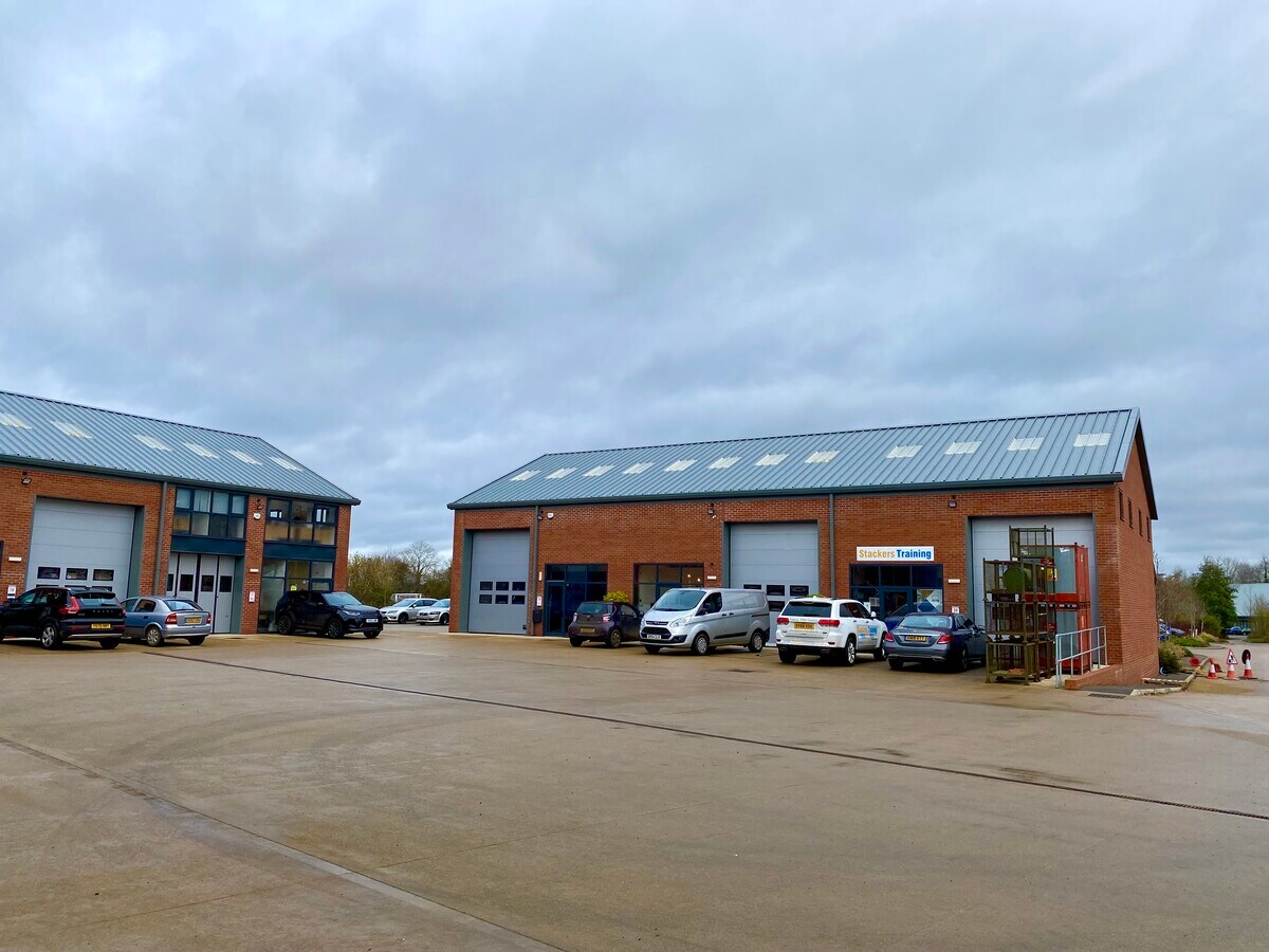 Ironstone Ln, Banbury OX15 6AY