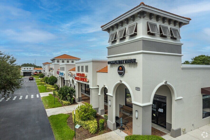 1575 Pine Ridge Rd, Naples, FL 34109 UK