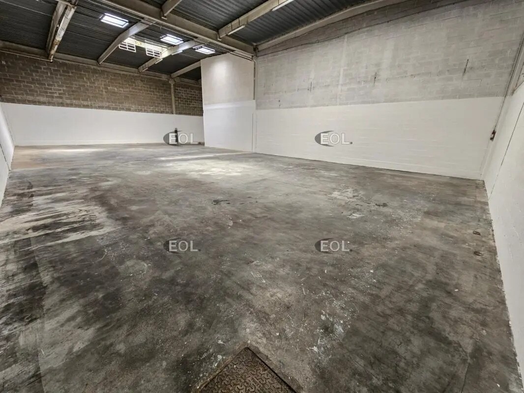 Light Industrial in Valenton to rent Interior Photo- Image 1 of 9
