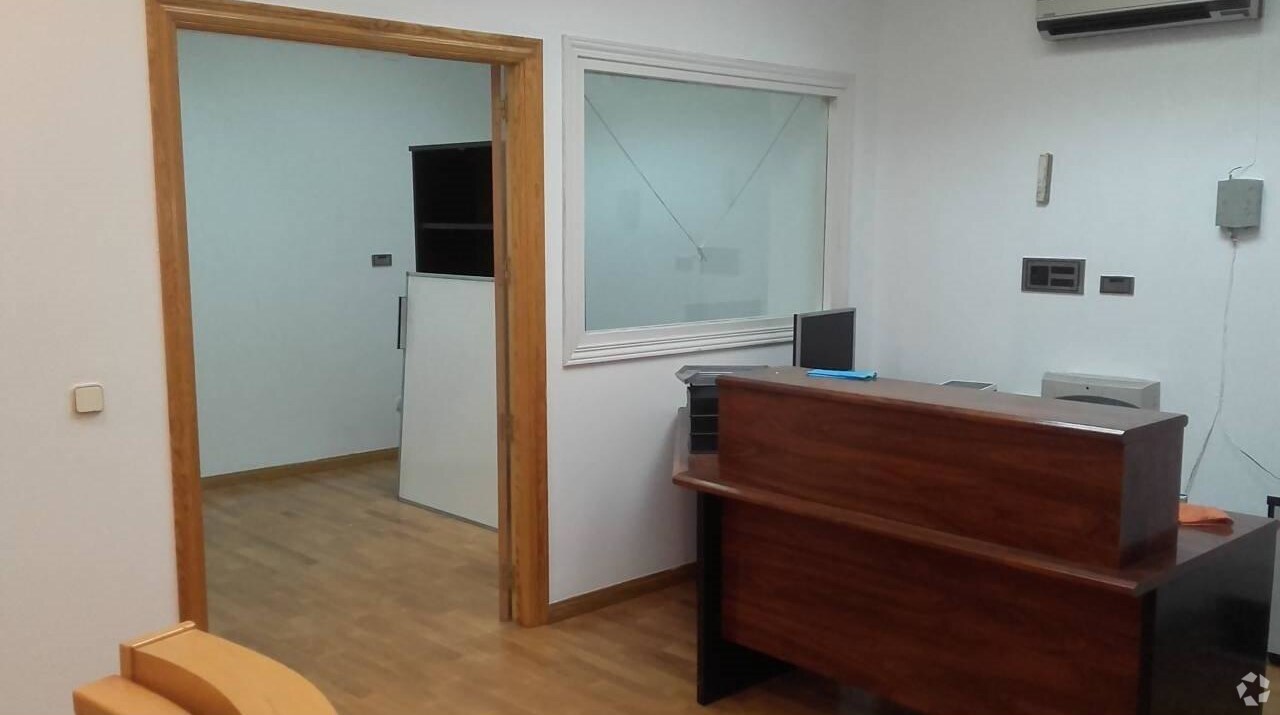 Toledo, TOL 45004 -  -  - Interior Photo - Image 2 of 6