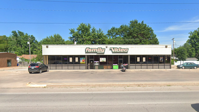 1912 N Main St, Miami, OK for rent Building Photo- Image 1 of 1