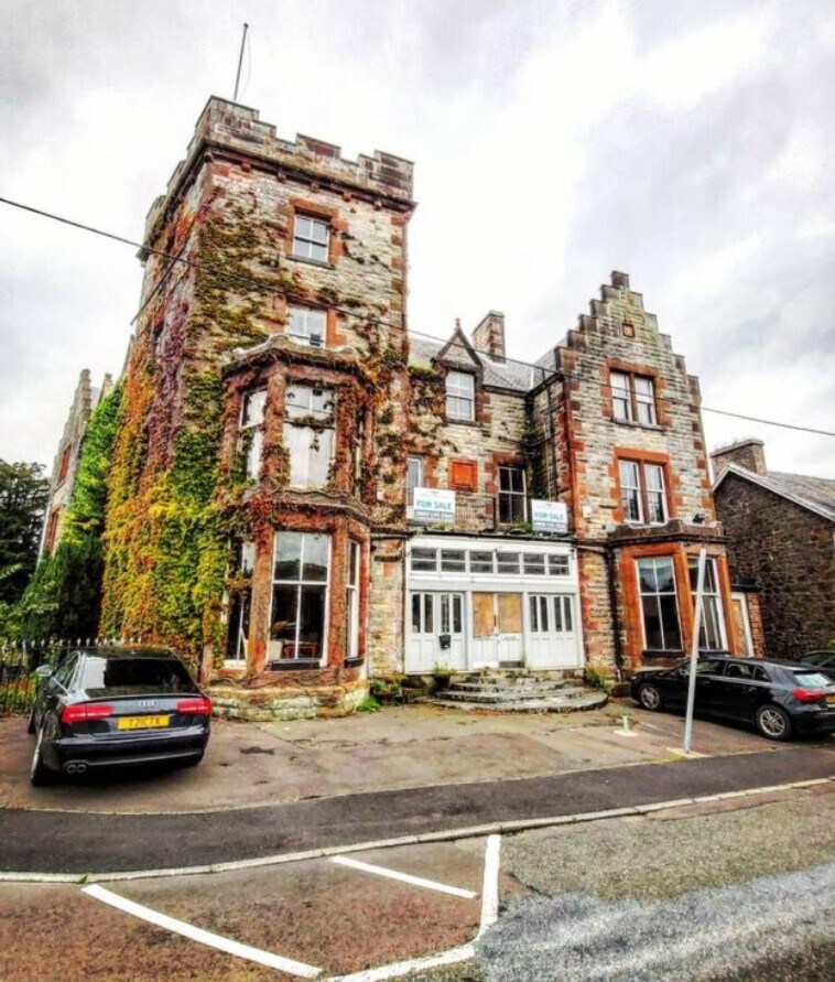 Main St, Glenfarg for sale Building Photo- Image 1 of 1