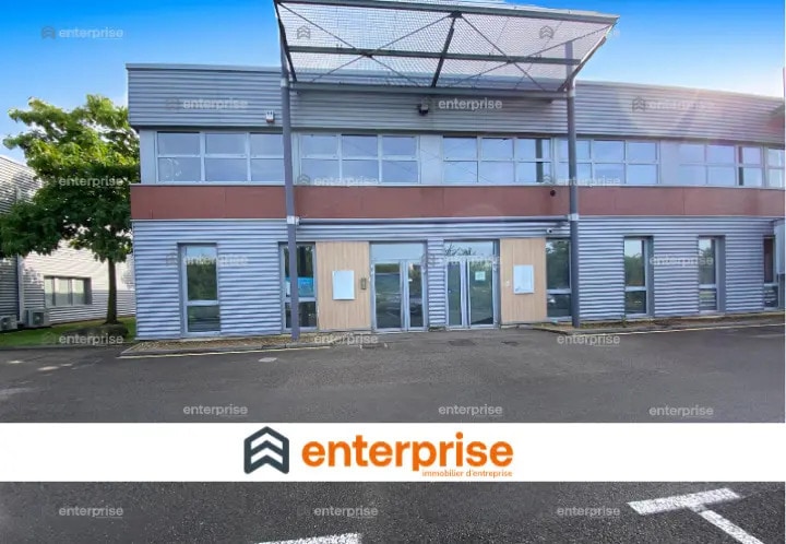 Vente Local d'activités 202 m² - Photo 1