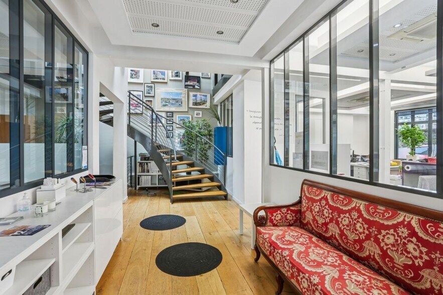 25 Rue Solférino, Vanves to rent - Interior Photo - Image 2 of 9