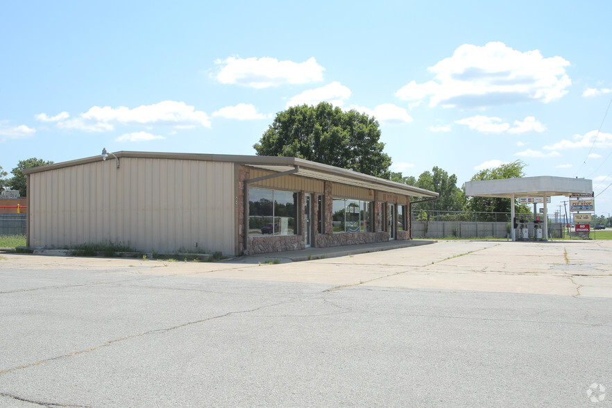 25985 S Hwy 66, Verdigris, OK for rent - Primary Photo - Image 1 of 4