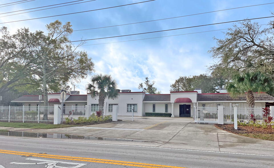 241 O'Brien Rd, Fern Park, FL for sale - Primary Photo - Image 1 of 1