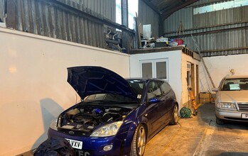 Church Farm, Llantrisant to rent Interior Photo- Image 2 of 2